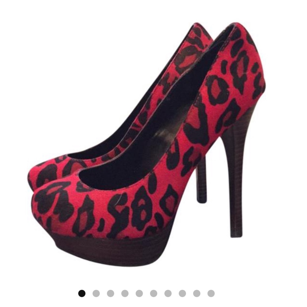 Red cheetah Bebe